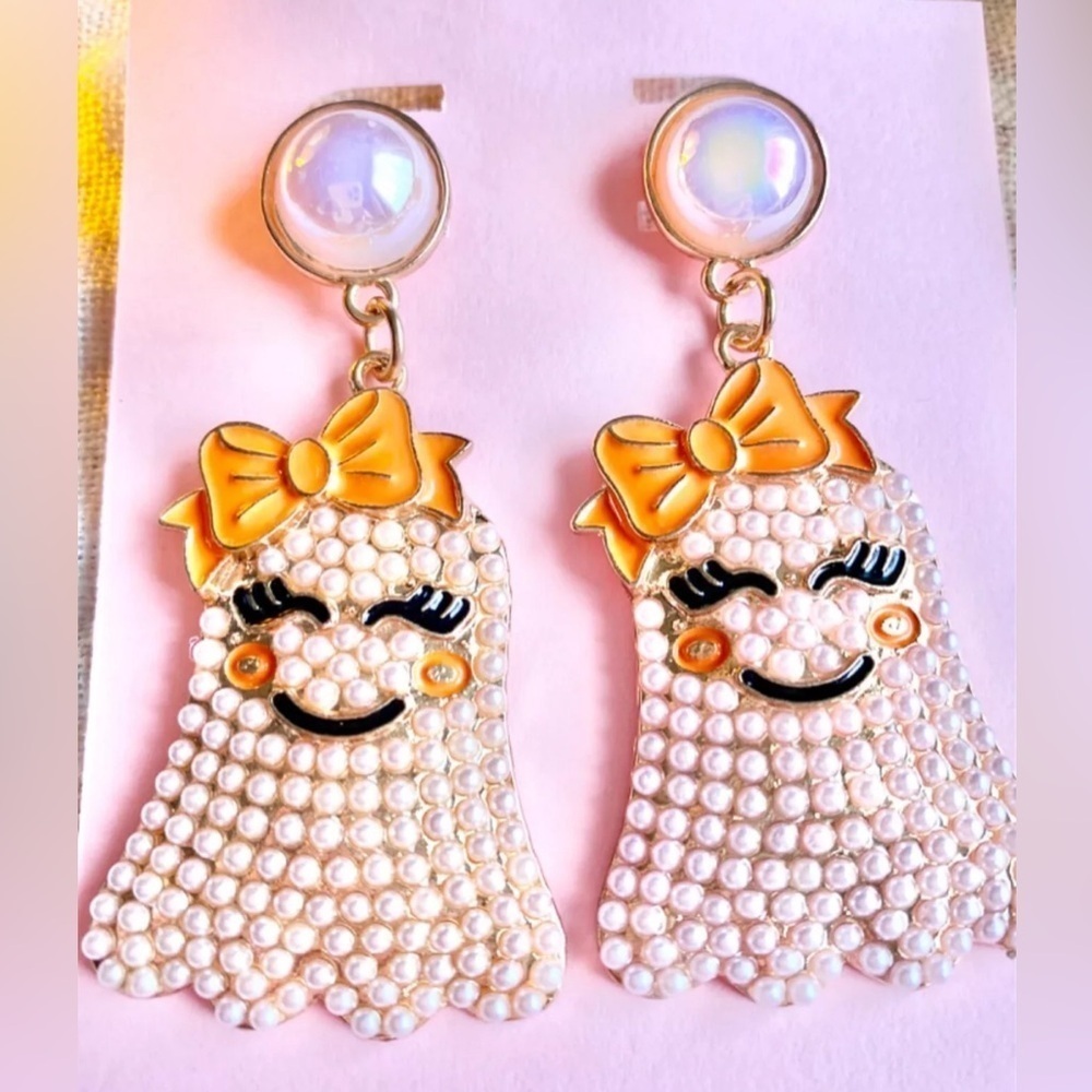 New Halloween Pale Pink & Orange Ghost Beaded Earrings 2.5” - Boo Basket Gift